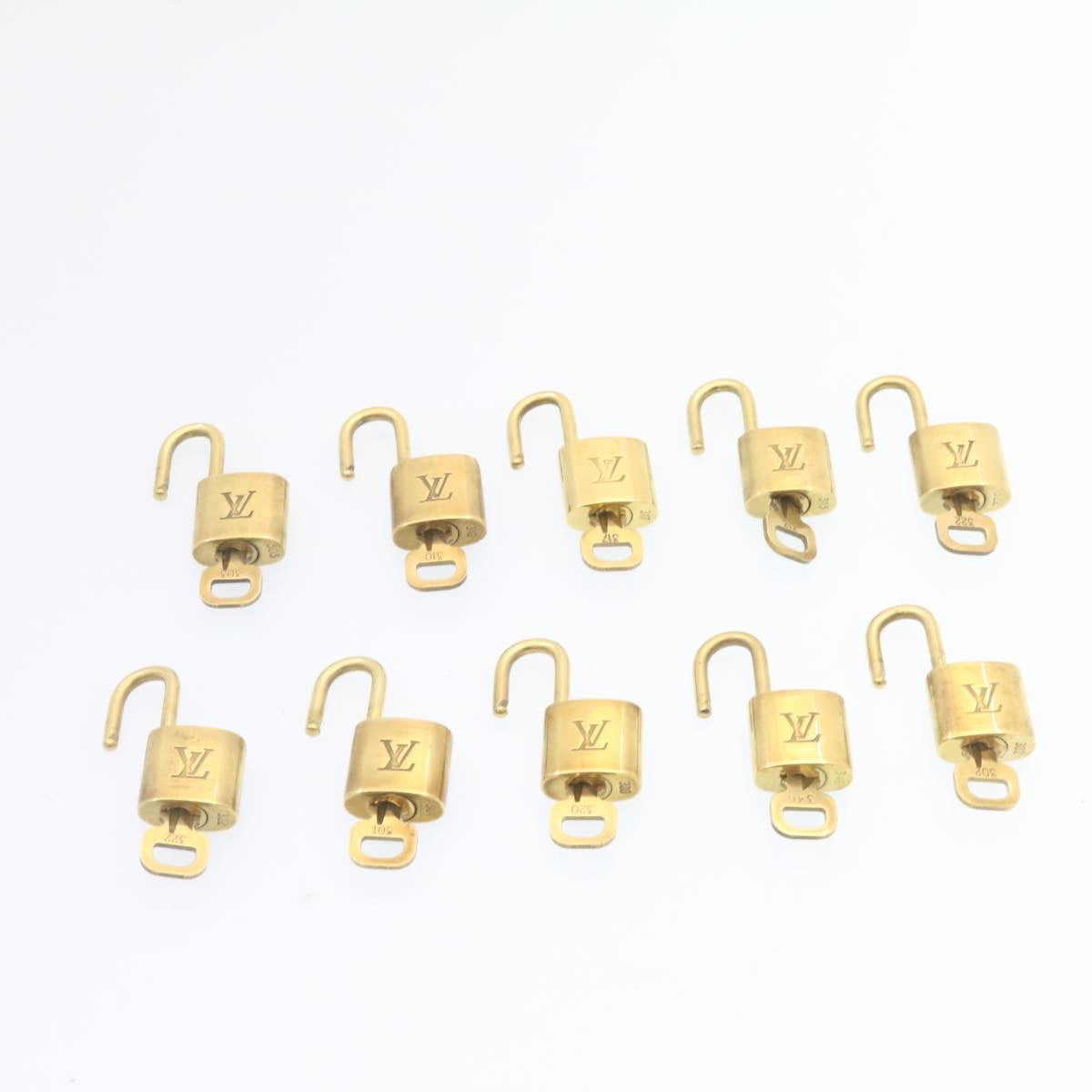 LOUIS VUITTON Padlock 10set Padlock Gold Tone LV am1357g