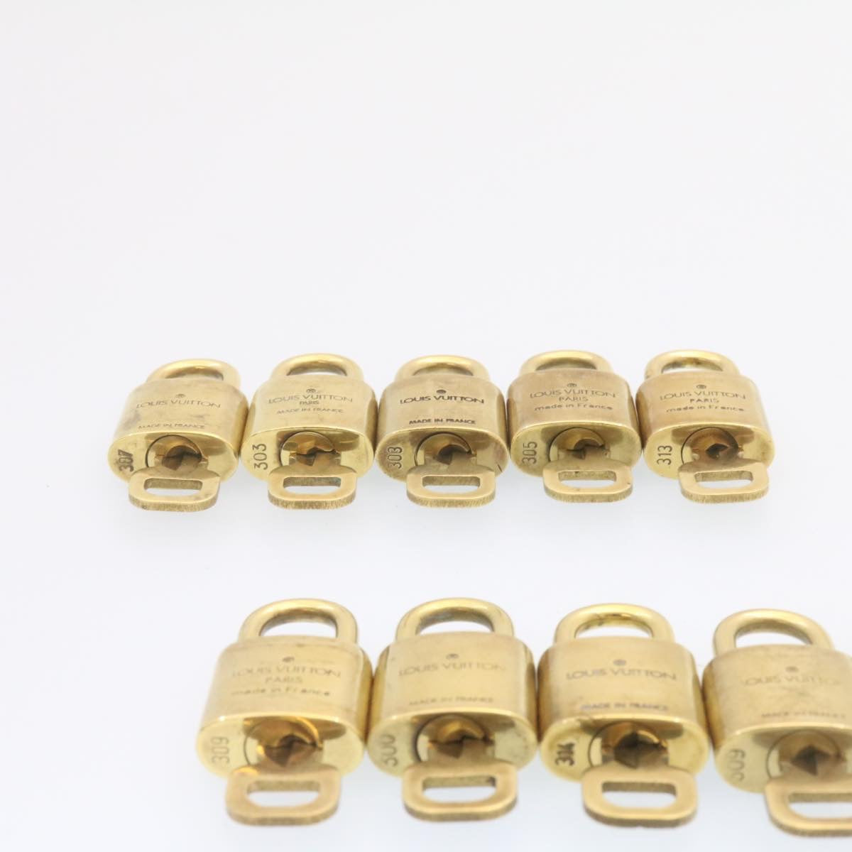 LOUIS VUITTON Padlock 10set Padlock Gold Tone LV am1358g