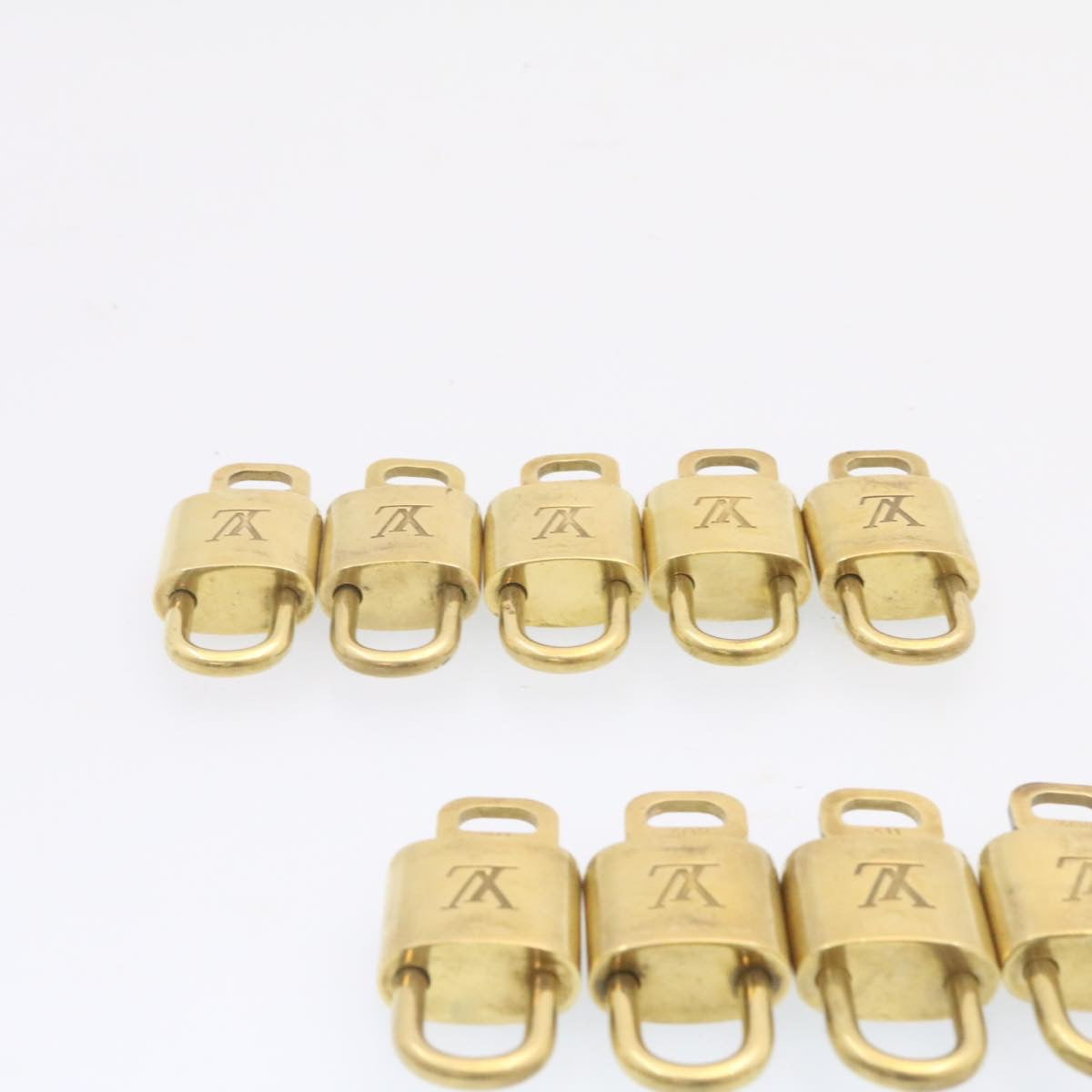 LOUIS VUITTON Padlock 10set Padlock Gold Tone LV am1423g