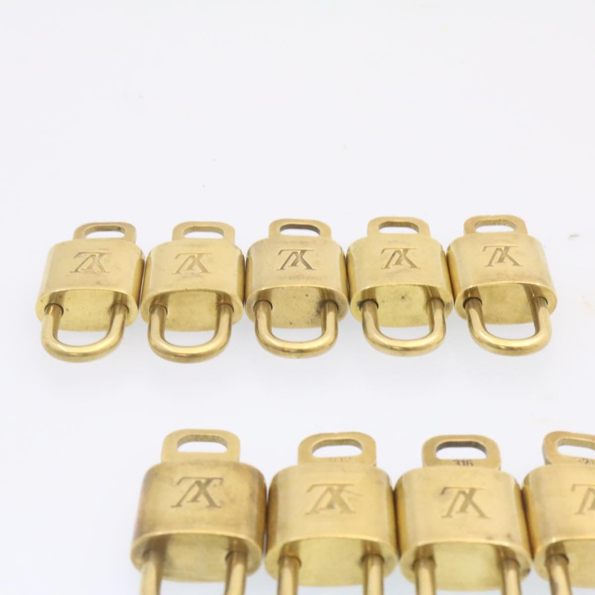 LOUIS VUITTON Padlock 10set Padlock Gold Tone LV am1424g