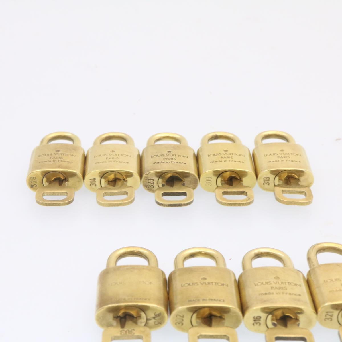 LOUIS VUITTON Padlock 10set Padlock Gold Tone LV am1424g