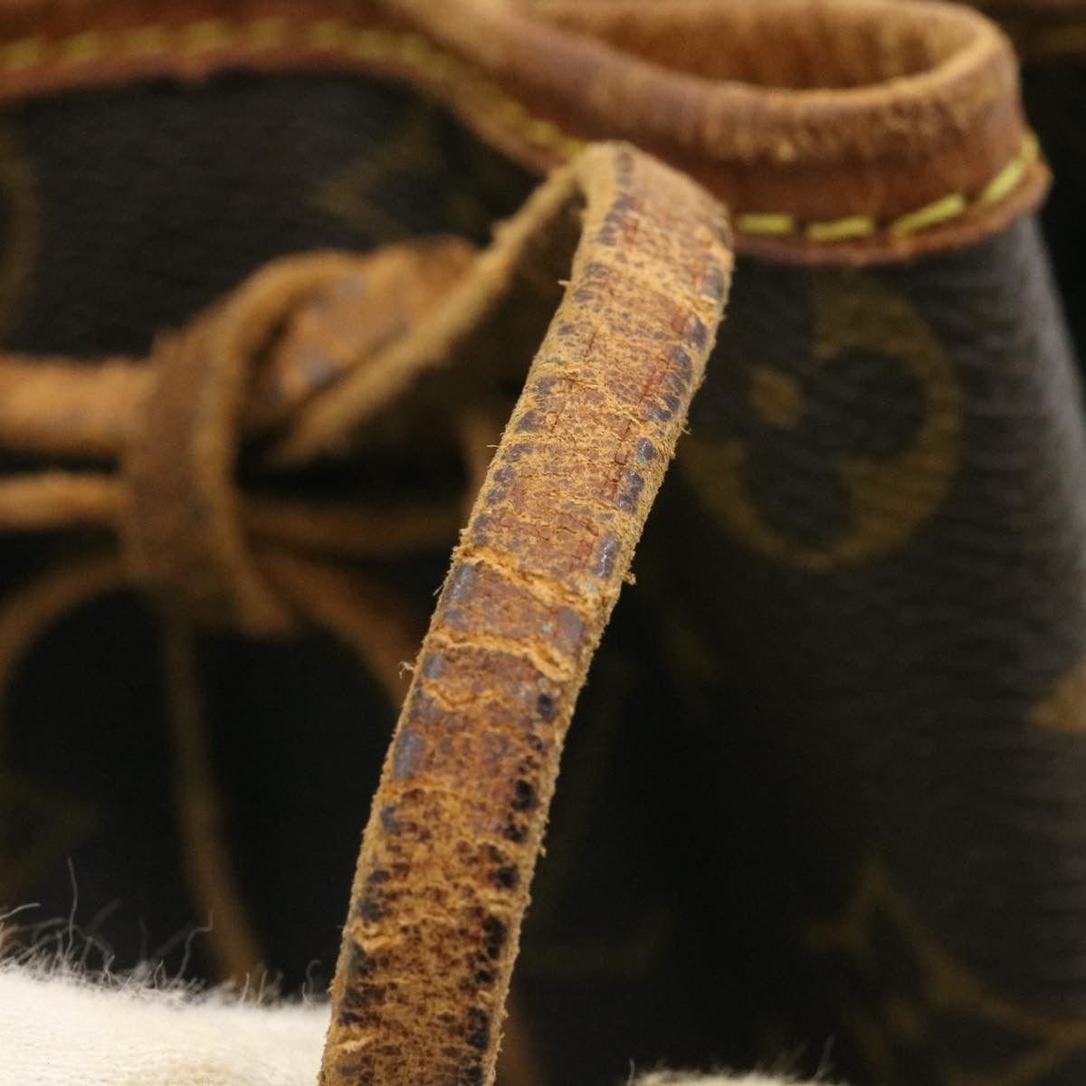 LOUIS VUITTON Monogram Noe Shoulder Bag M42224 LV am1878g