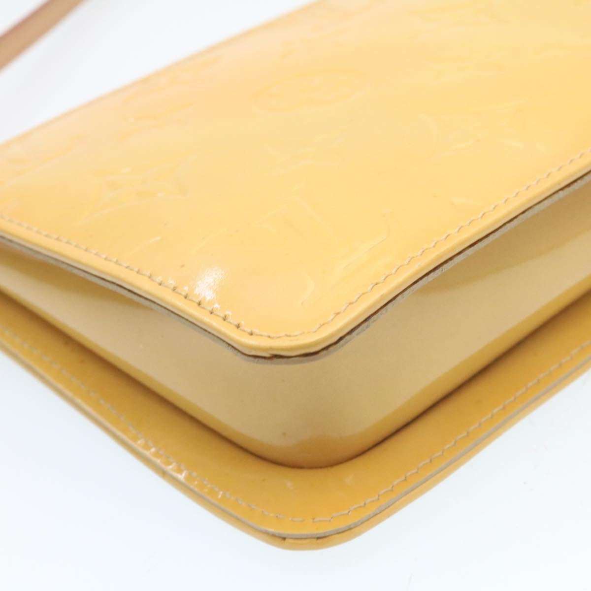 LOUIS VUITTON Monogram Vernis Lexington Pouch Beige Ｍ91010 LV am1989g