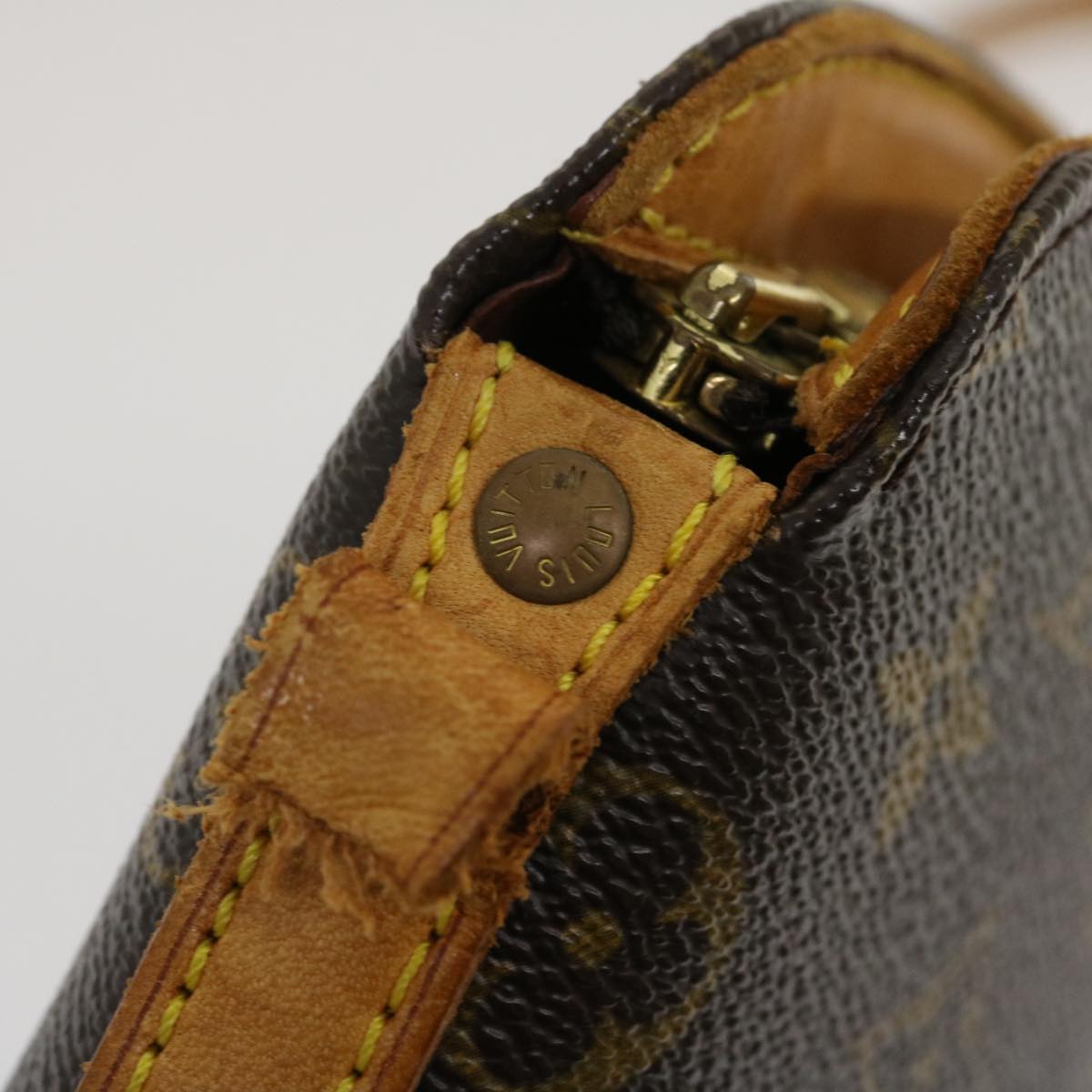 LOUIS VUITTON Monogram Drouot Shoulder Bag M51290 LV am2398g