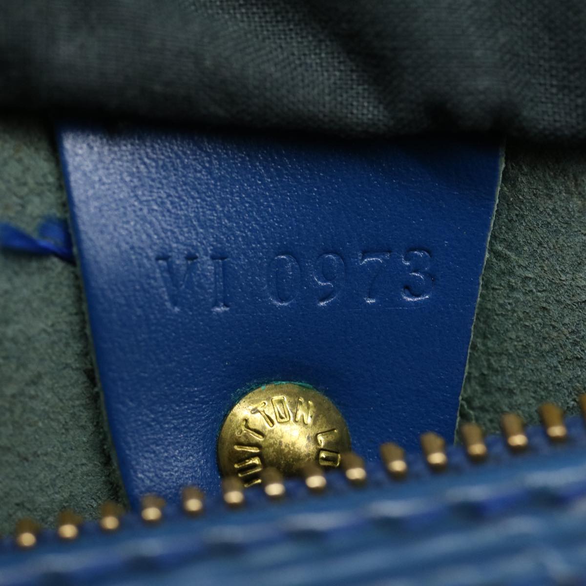 LOUIS VUITTON Epi Speedy 25 Hand Bag Blue M43015 LV am2466g