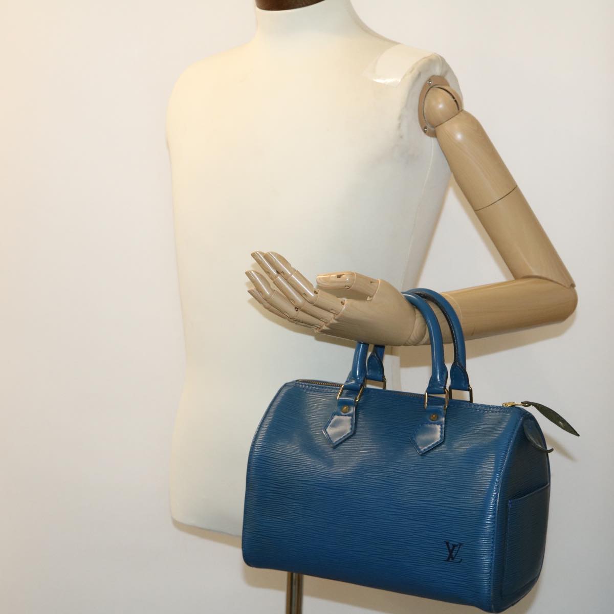 LOUIS VUITTON Epi Speedy 25 Hand Bag Blue M43015 LV am2466g