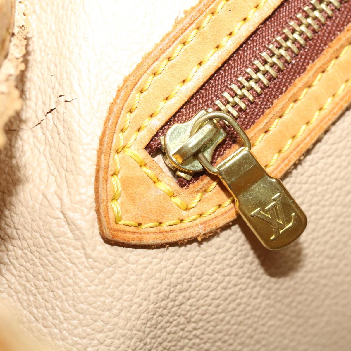 LOUIS VUITTON Monogram Bucket GM Shoulder Bag M42236 LV am2572g