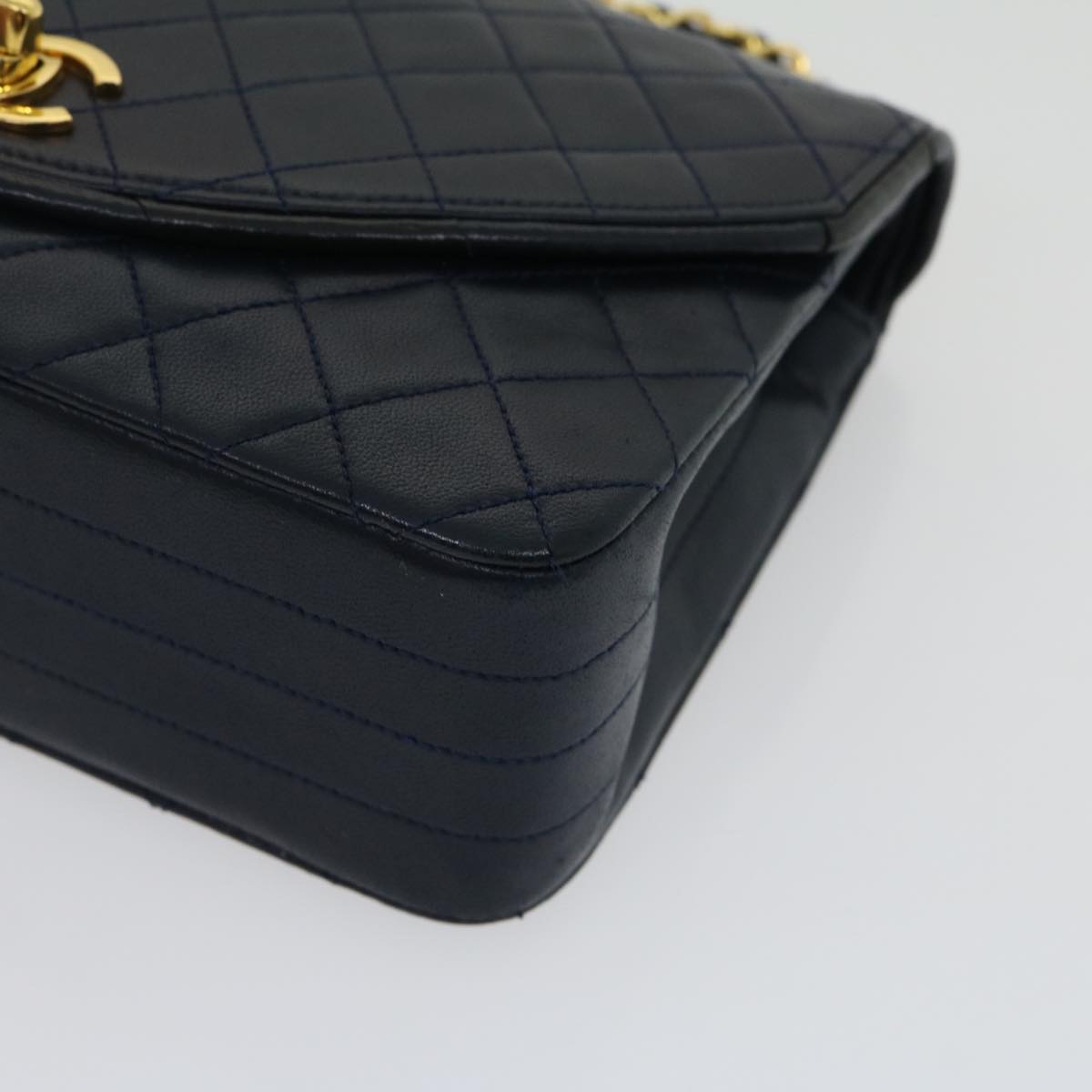 CHANEL Matelasse Chain Flap Shoulder Bag Lamb Skin Navy Gold CC  am2602gA
