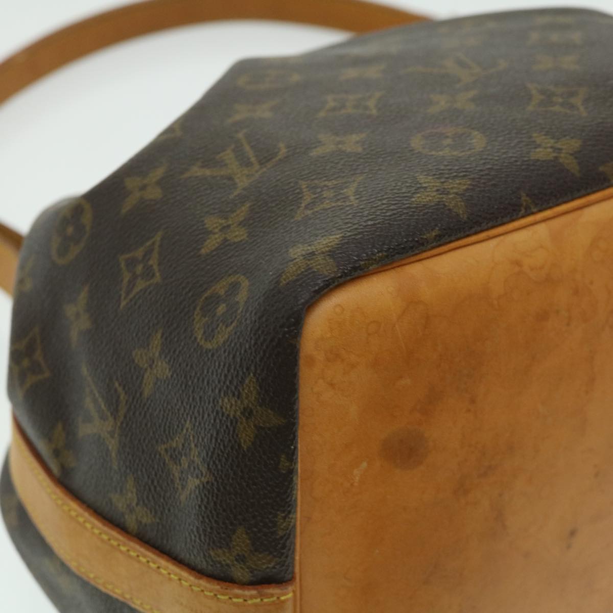 LOUIS VUITTON Monogram Petit Noe Shoulder Bag M42226 LV am2678g