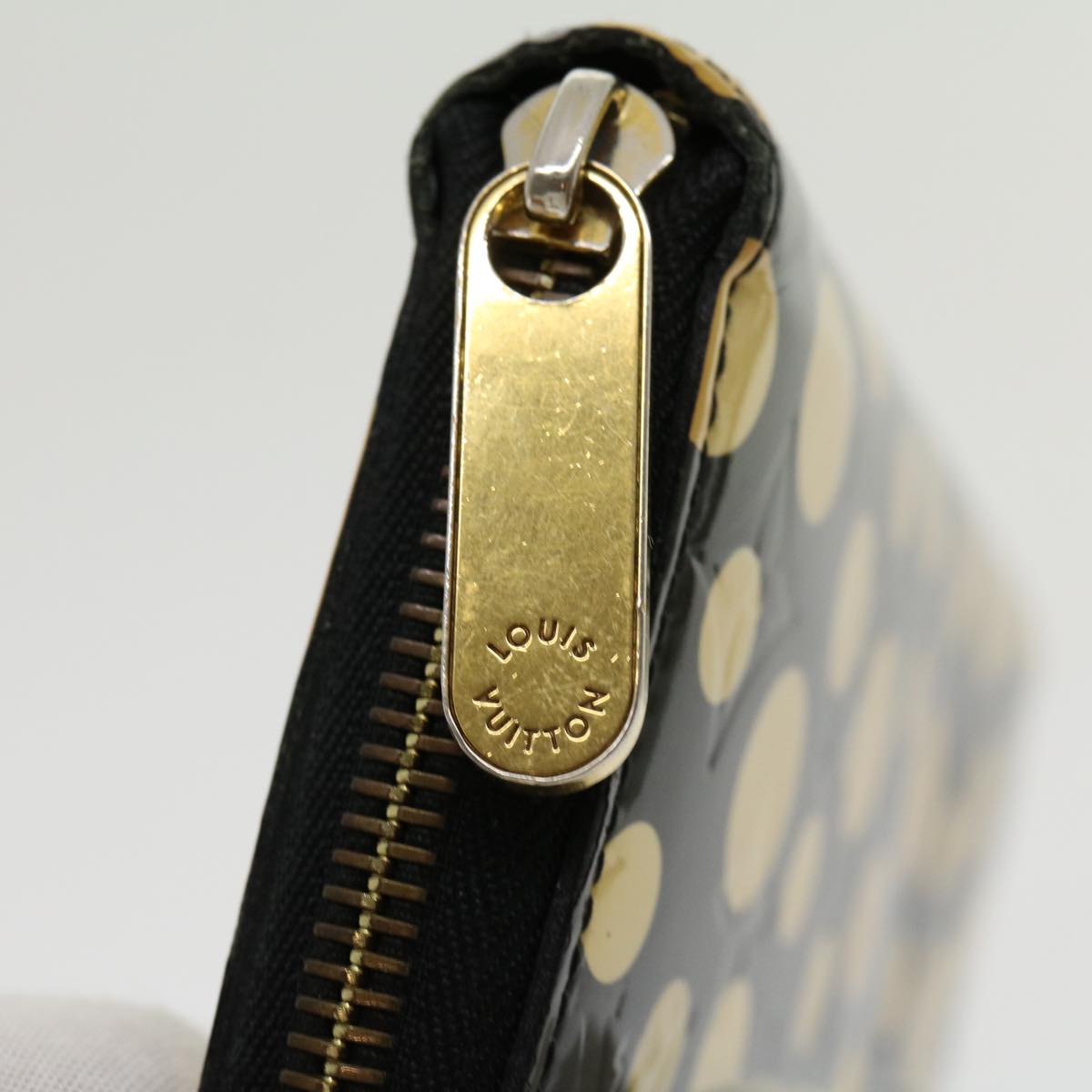 LOUIS VUITTON Vernis Dot Infinity Zippy Wallet Yayoi Kusama DH64220 am2698g