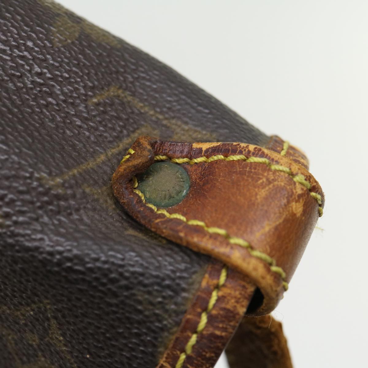 LOUIS VUITTON Monogram Saumur 30 Shoulder Bag M42256 LV am2765g