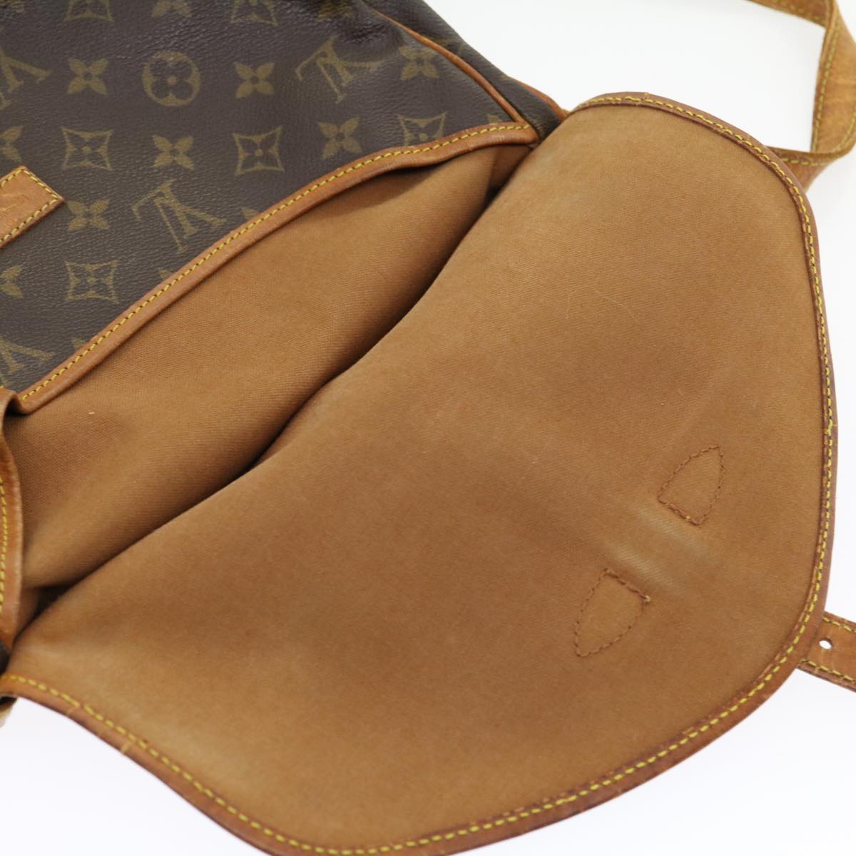 LOUIS VUITTON Monogram Saumur 30 Shoulder Bag M42256 LV am2765g