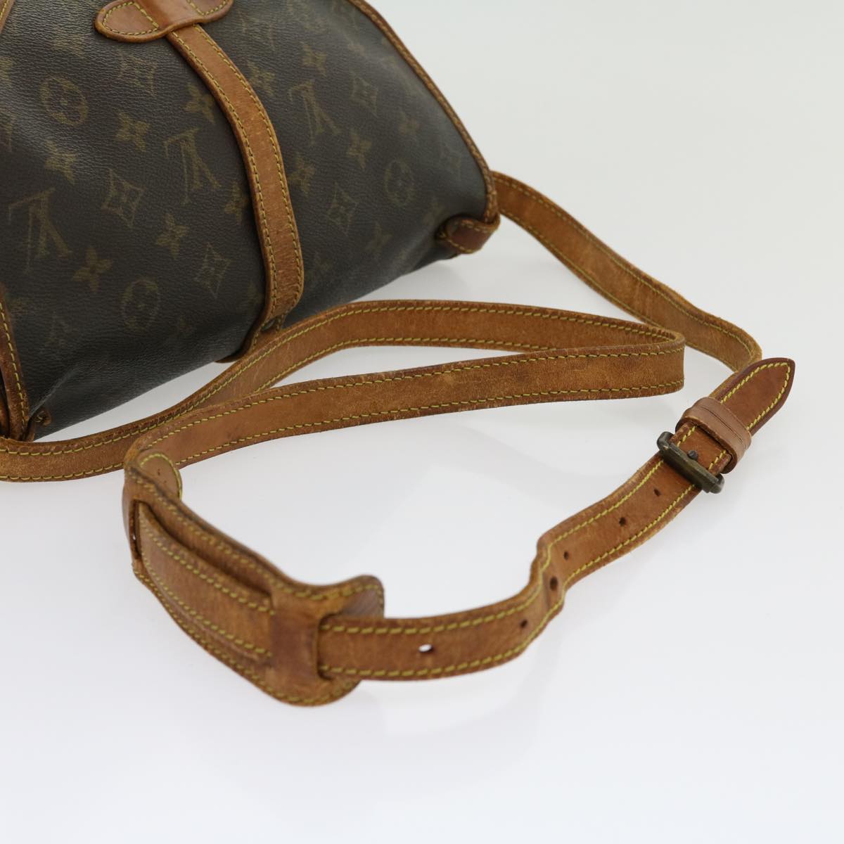 LOUIS VUITTON Monogram Saumur 30 Shoulder Bag M42256 LV am2765g