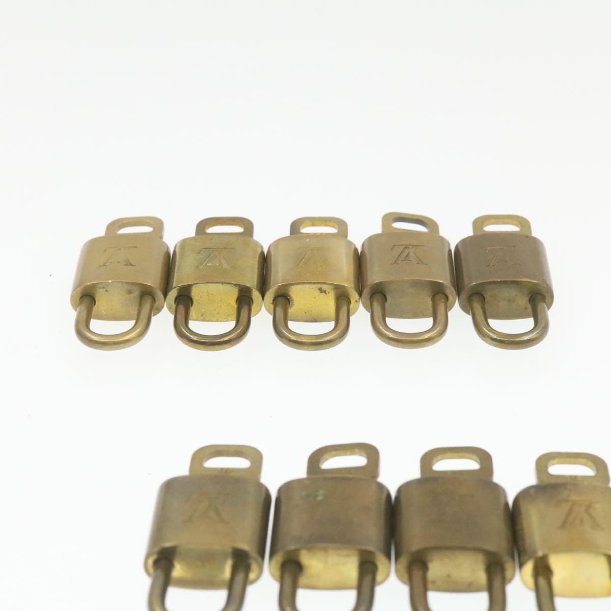 LOUIS VUITTON Padlock 10set Padlock Gold Tone LV am518g