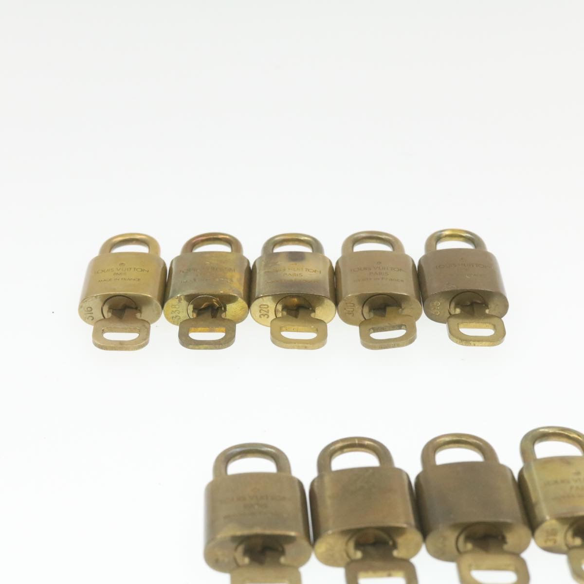 LOUIS VUITTON Padlock 10set Padlock Gold Tone LV am518g
