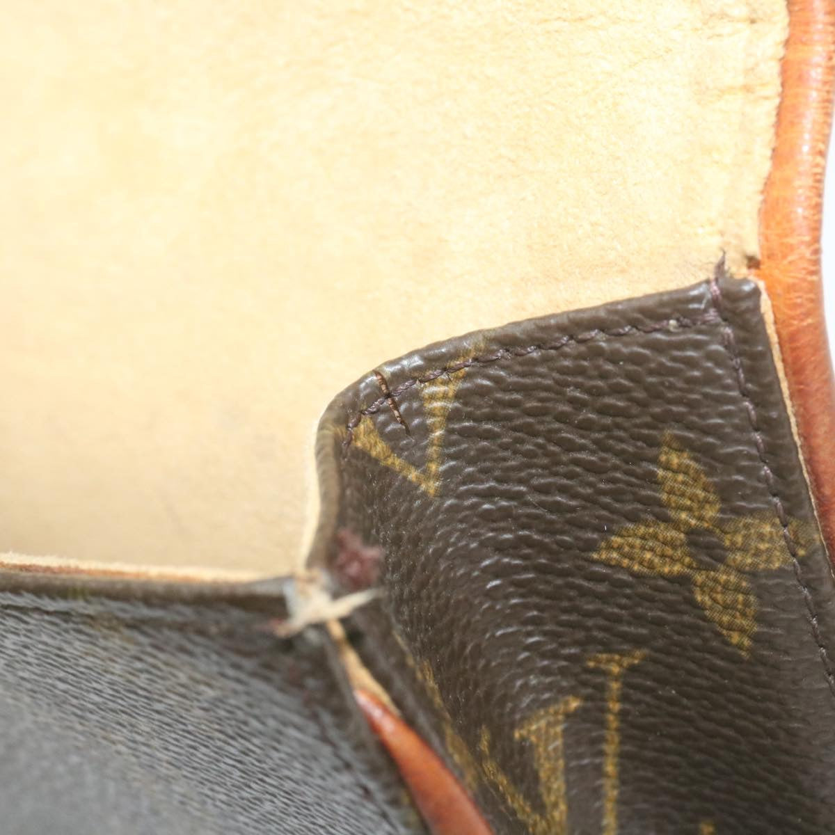 LOUIS VUITTON Monogram Pochette Florentine Waist Bag M51855 LV am668g