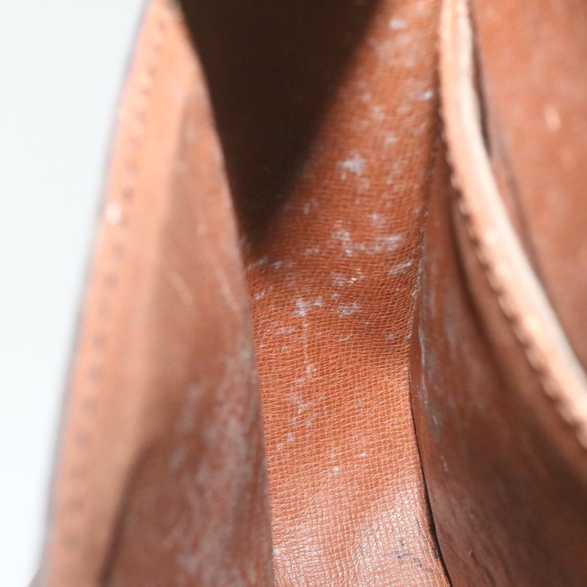 LOUIS VUITTON Monogram Saint Cloud PM Shoulder Bag M51244 LV am753g