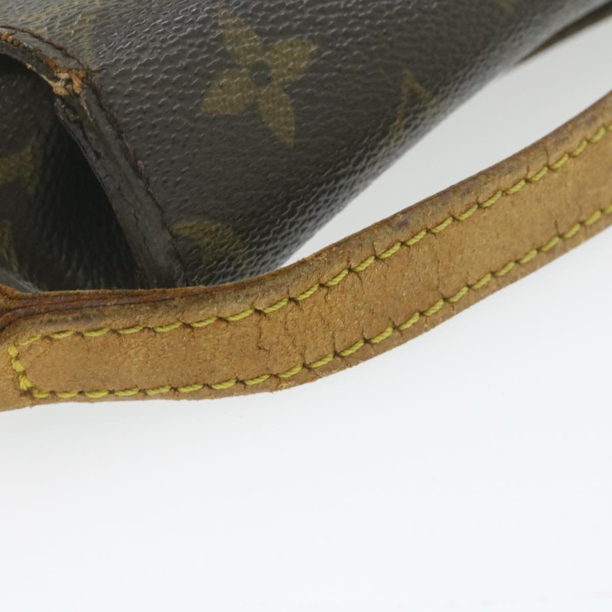 LOUIS VUITTON Monogram Saint Cloud PM Shoulder Bag M51244 LV am754g
