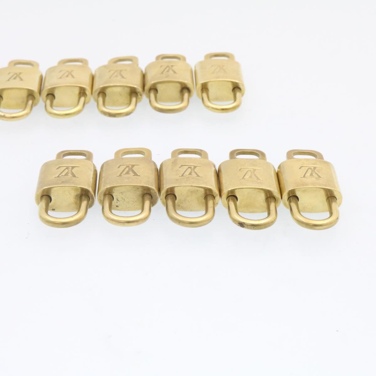 LOUIS VUITTON Padlock 10set Gold Tone LV am833g
