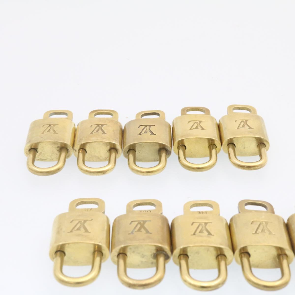 LOUIS VUITTON Padlock 10set Gold Tone LV am834g