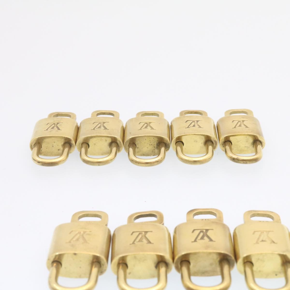 LOUIS VUITTON Padlock 10set Padlock Gold Tone LV am837g