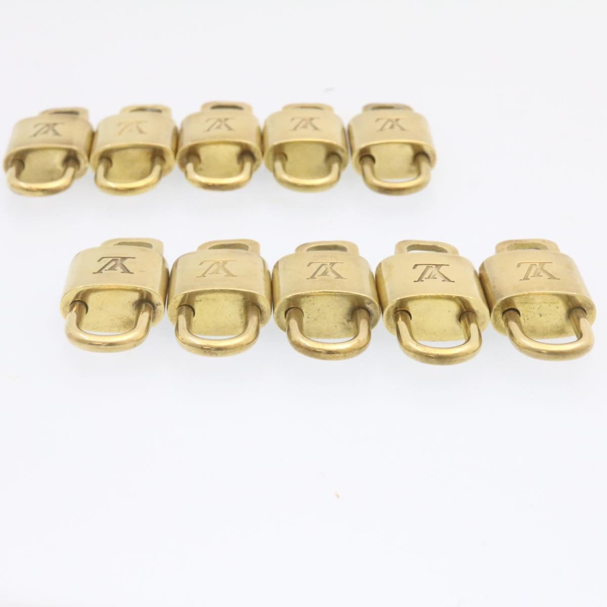 LOUIS VUITTON Padlock 10set Padlock Gold Tone LV am838g