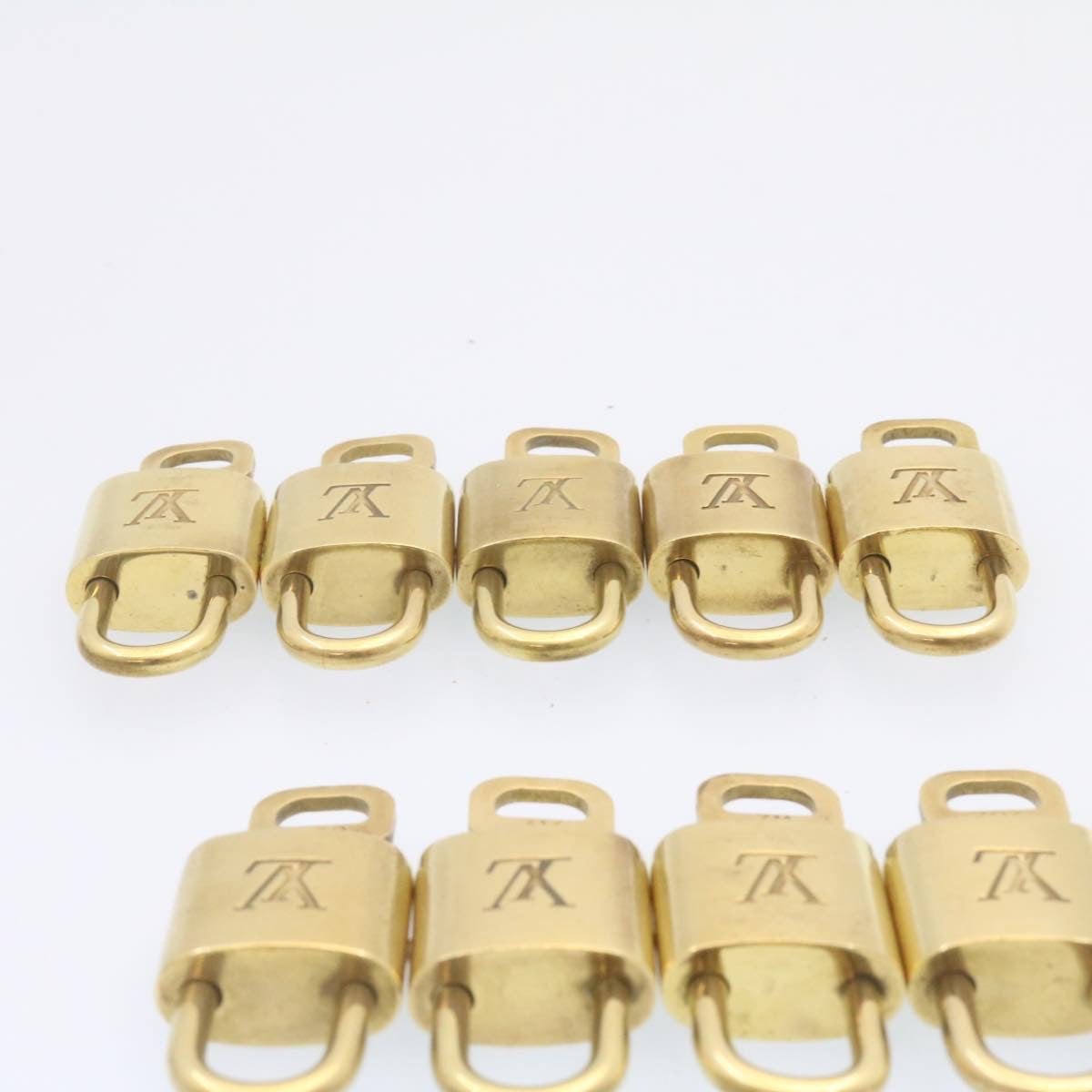 LOUIS VUITTON Padlock 10set Padlock Gold Tone LV am839g