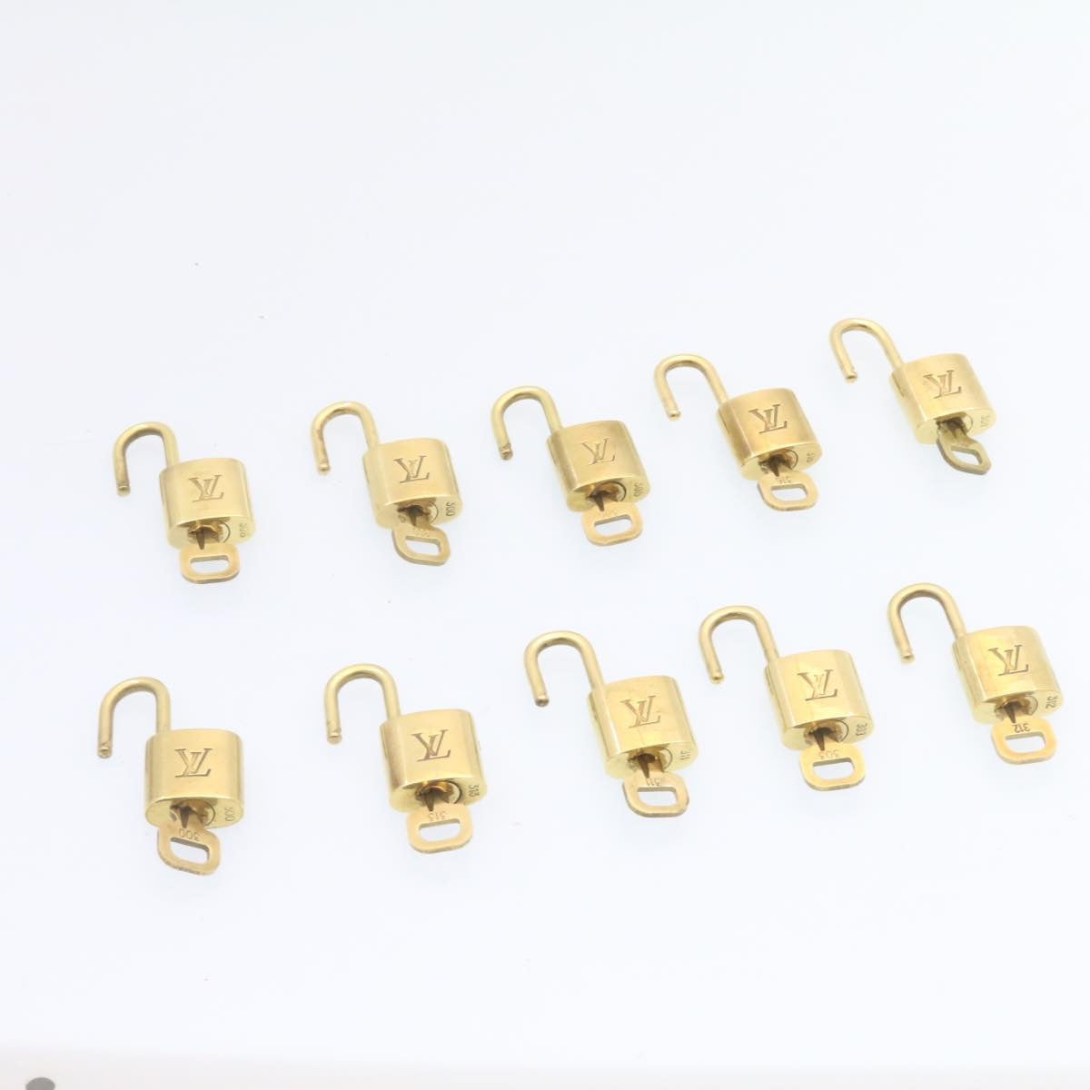LOUIS VUITTON Padlock 10set Padlock Gold Tone LV am839g