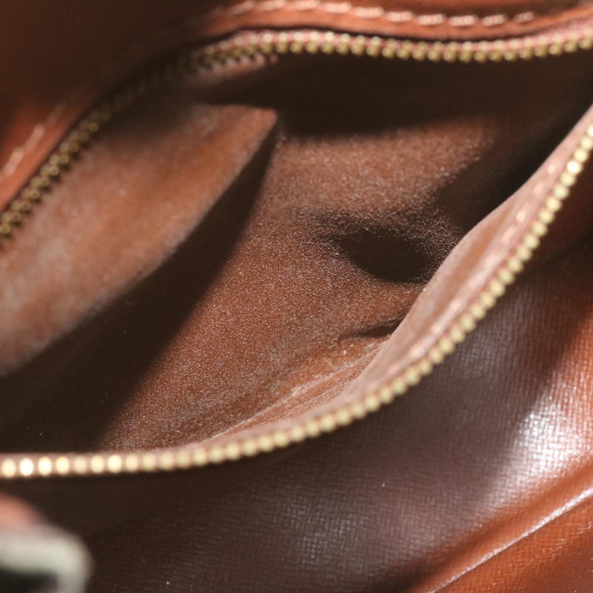 LOUIS VUITTON Monogram Saint Cloud MM Shoulder Bag M51243 LV am882g