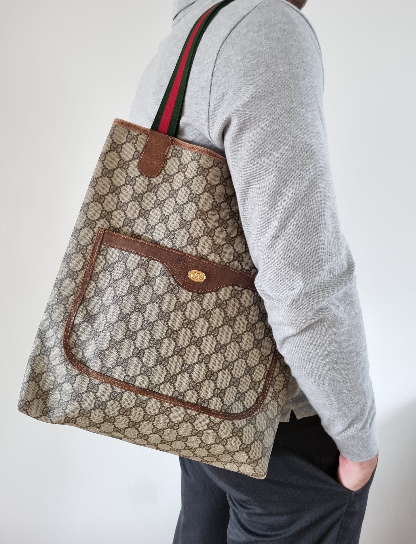 Luxury Gucci Accessory Beige Tote Bag