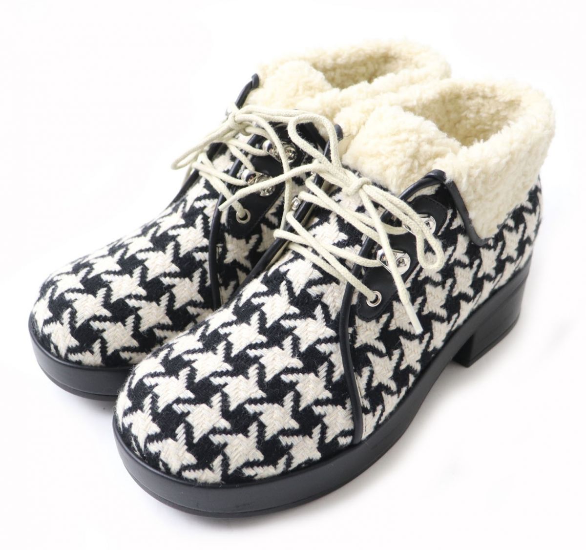 Luxury Gucci Trending 2025 Houndstooth Fleece Lace-Up Boots 37