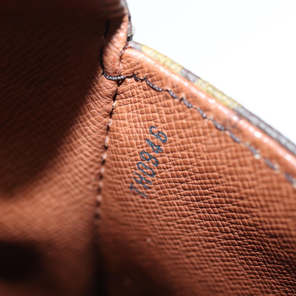 LOUIS VUITTON Monogram Saint Cloud GM Shoulder Bag M51242 LV hk1336