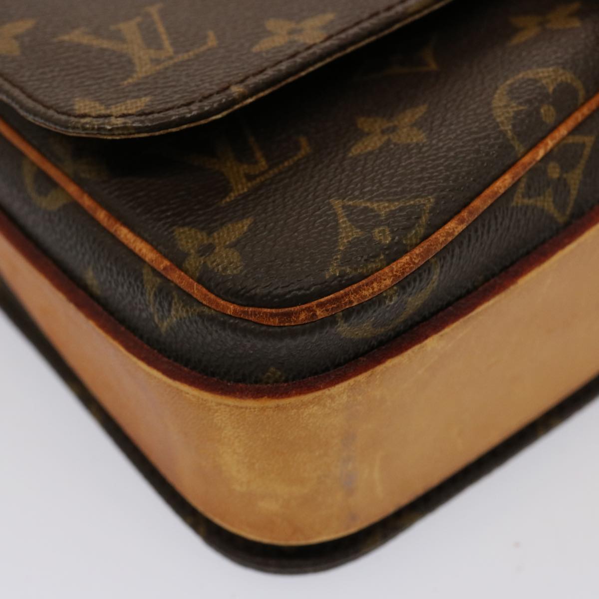 LOUIS VUITTON Monogram Cartouchiere MM Shoulder Bag M51253 LV hk1338