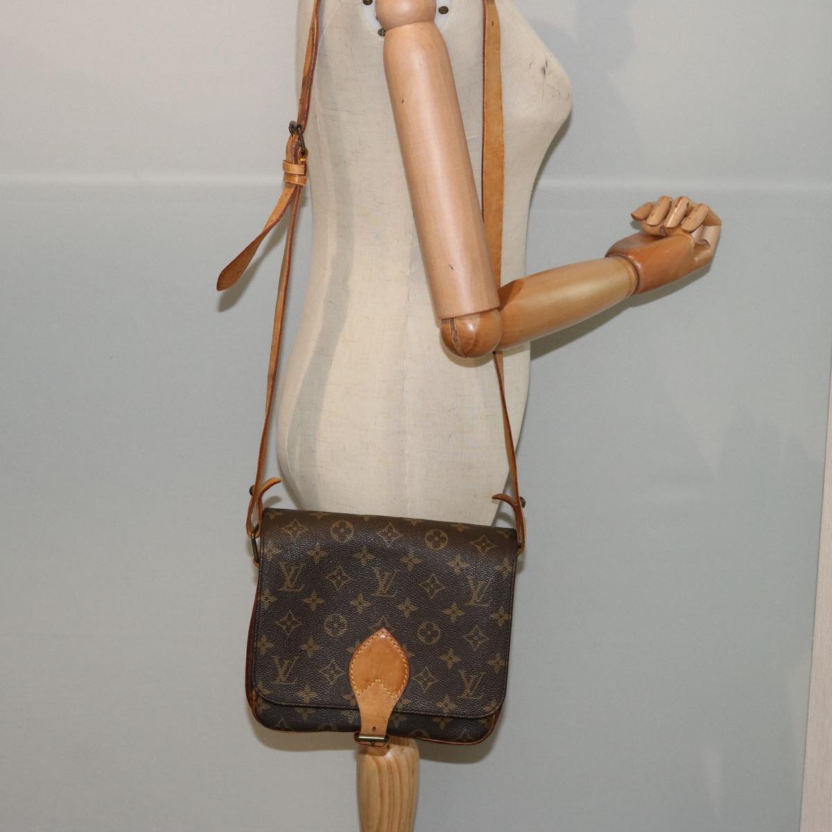 LOUIS VUITTON Monogram Cartouchiere MM Shoulder Bag M51253 LV hk1338