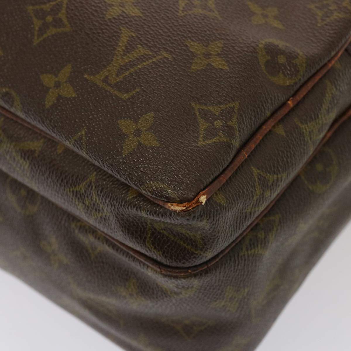 LOUIS VUITTON Monogram Migra Tour Shoulder Bag No.201 LV hk1347
