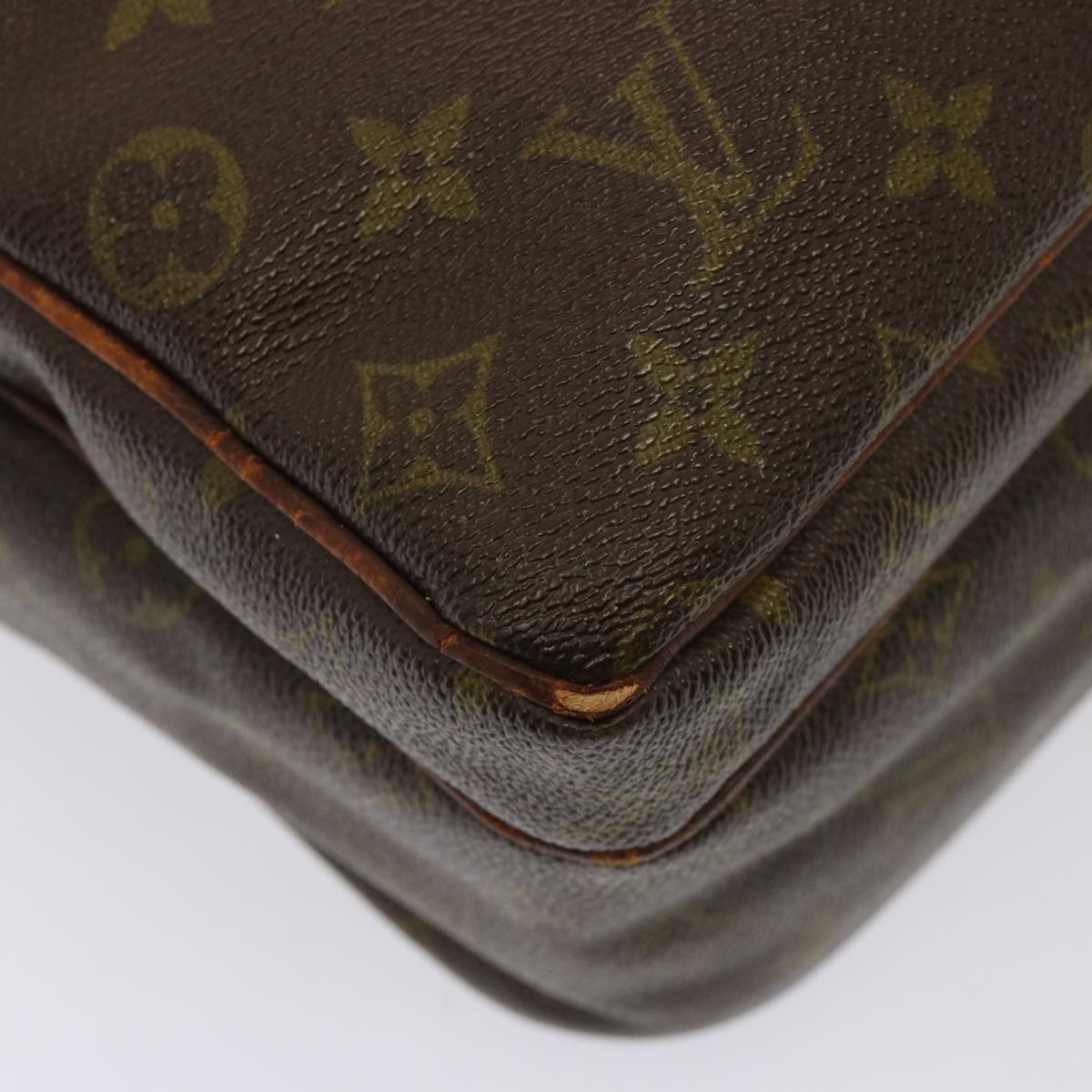 LOUIS VUITTON Monogram Migra Tour Shoulder Bag No.201 LV hk1347