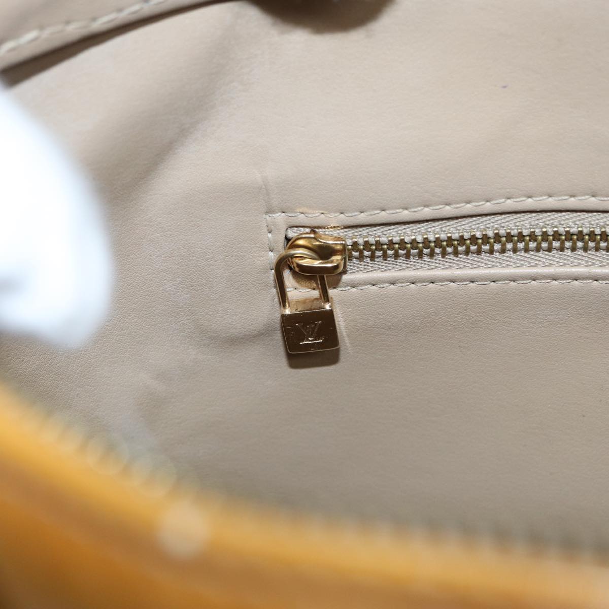 LOUIS VUITTON Monogram Vernis Houston Hand Bag Beige M91004 LV hk1369