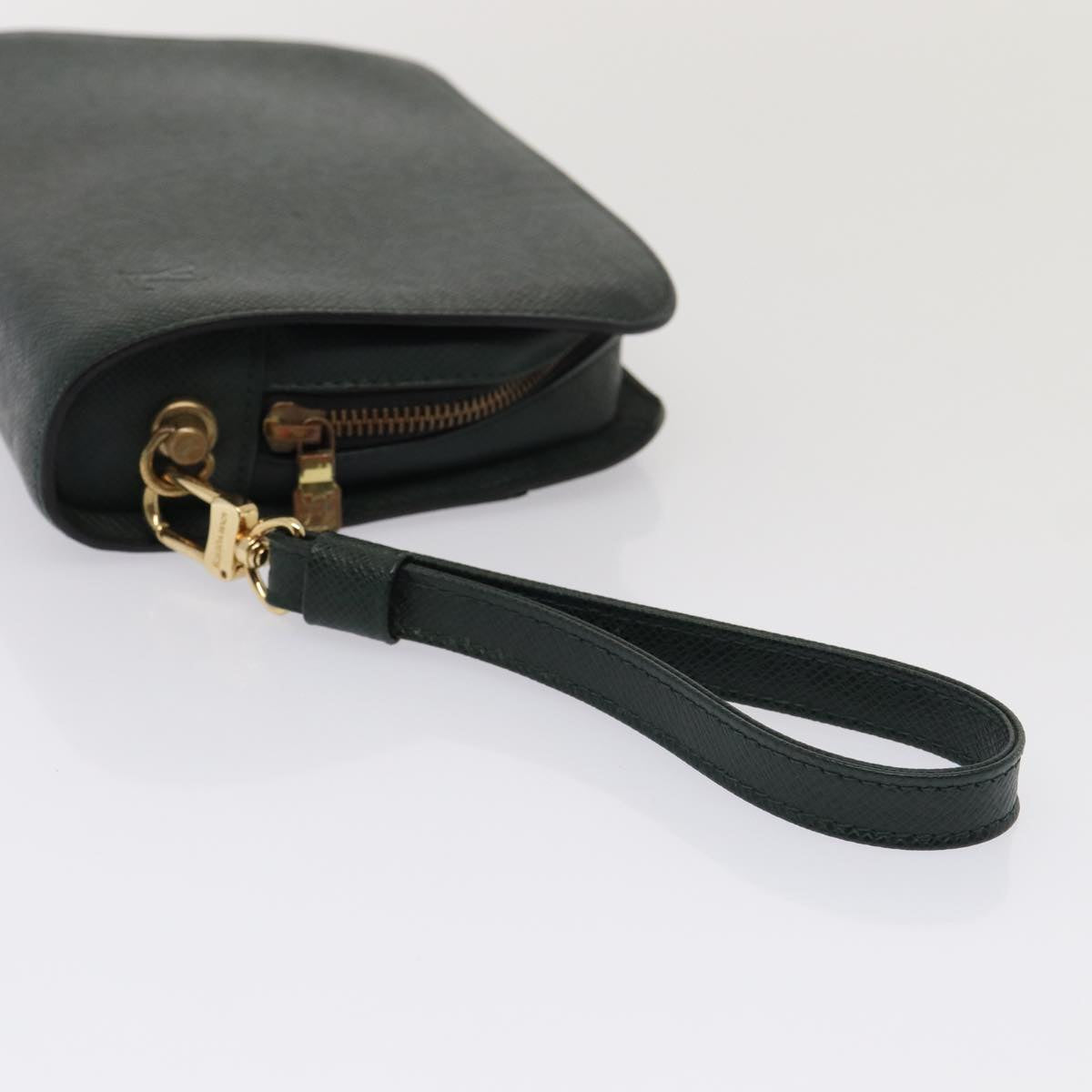 LOUIS VUITTON Taiga Baikal Clutch Bag Epicea M30184 LV hk1410