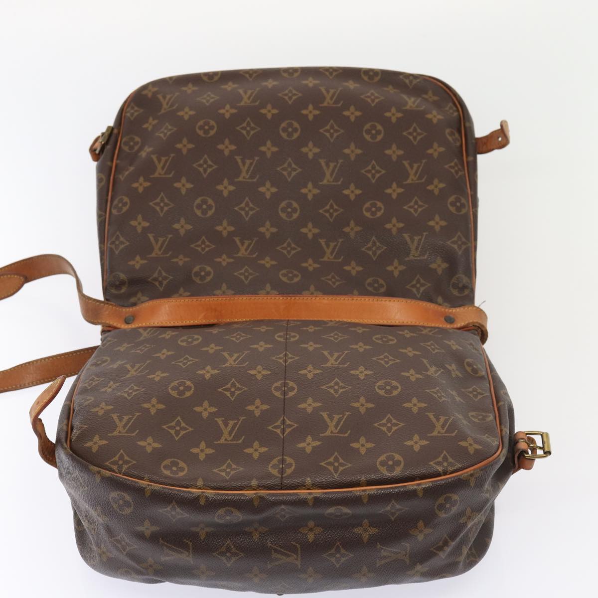 LOUIS VUITTON Monogram Saumur 35 Shoulder Bag M42254 LV hk1445