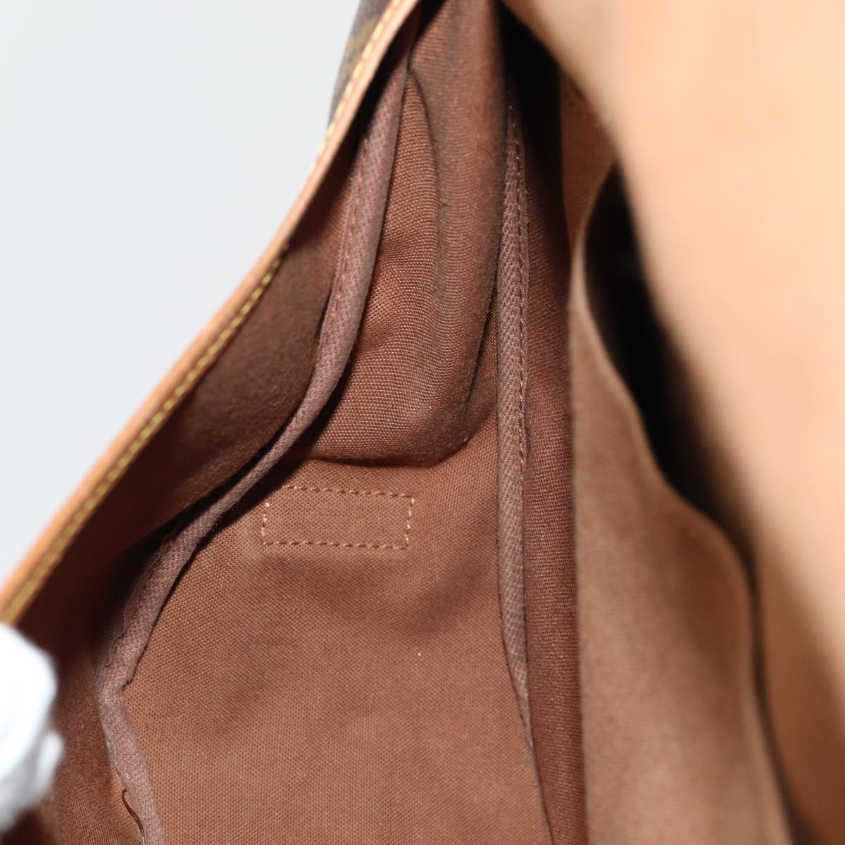 LOUIS VUITTON Monogram Saumur 35 Shoulder Bag M42254 LV hk1445