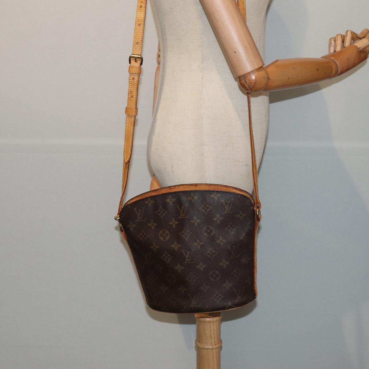 LOUIS VUITTON Monogram Drouot Shoulder Shoulder Bag M51290 LV hk1450