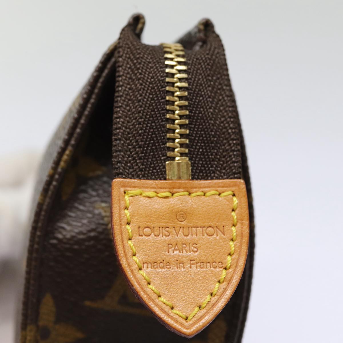 LOUIS VUITTON Monogram Poche Toilette 15 Pouch M47546 LV hk1599