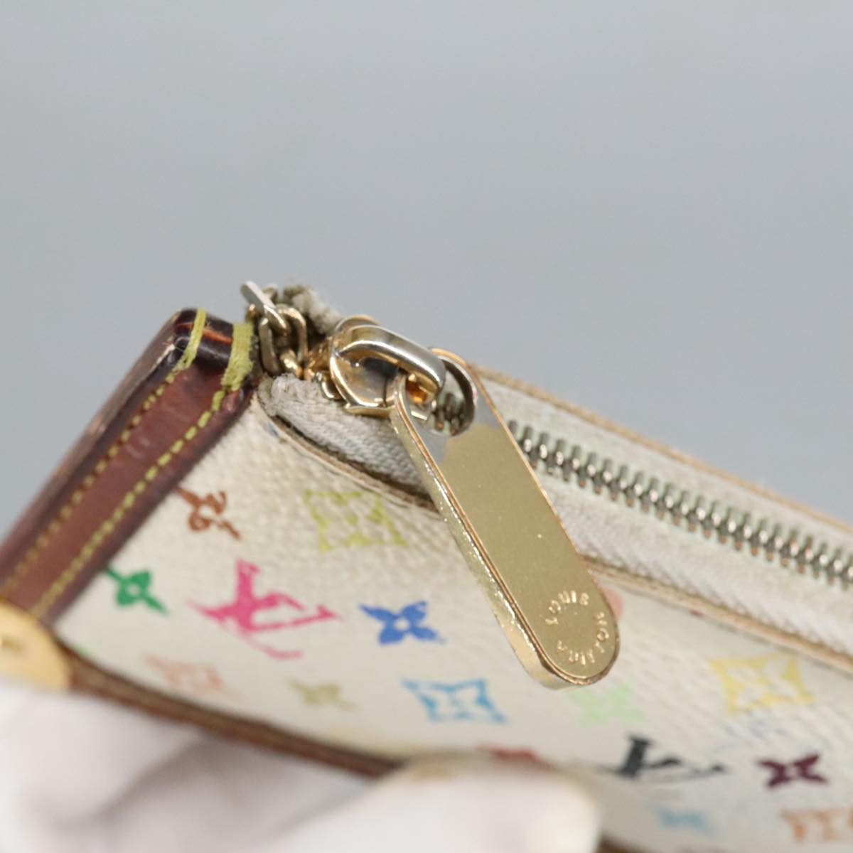 LOUIS VUITTON Multicolor Pochette Cles Coin Purse White M92655 LV hk1855