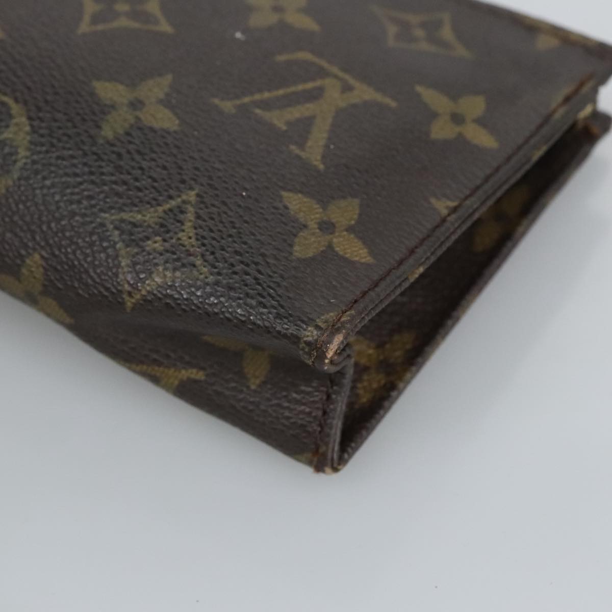 LOUIS VUITTON Monogram Poche Toilette 15 Pouch M47546 LV hk1859