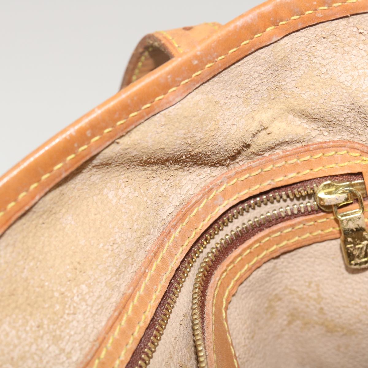 LOUIS VUITTON Monogram Bucket GM Shoulder Bag M42236 LV hk371
