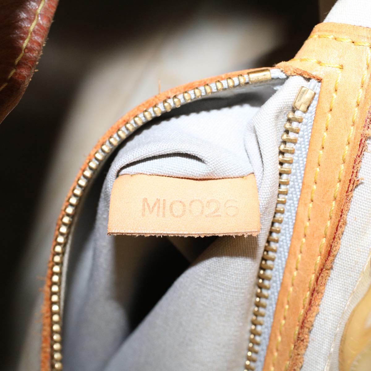 LOUIS VUITTON Monogram Vernis Reade PM Hand Bag Perle M91336 LV hk740