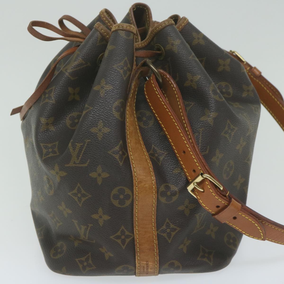 LOUIS VUITTON Monogram Petit Noe Shoulder Bag M42226 LV hk986