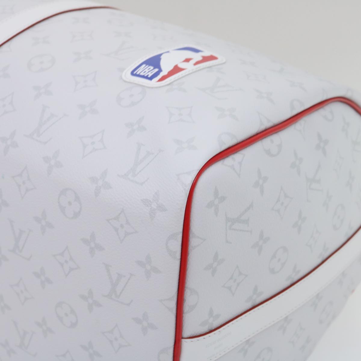 LOUIS VUITTON Monogram Keepall 55 Boston Bag White M45586 LVxNBA hs1077S