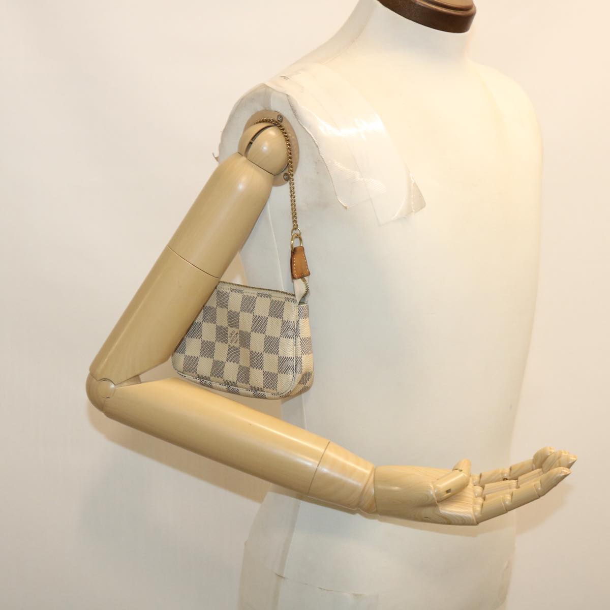 LOUIS VUITTON Damier Azur Mini Pochette Accessoires Pouch N58010 LV  hs1088