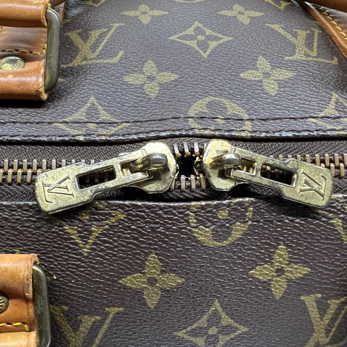 LOUIS VUITTON Monogram Keepall 50 Boston Bag M41426 LV hs1236